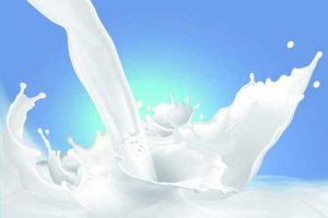 Cách làm trắng da mặt tự nhiên với sữa